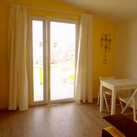 Bohem Apartment *